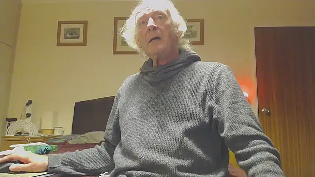 WaverlyKernow online show from December 16, 2024, 4:05 pm