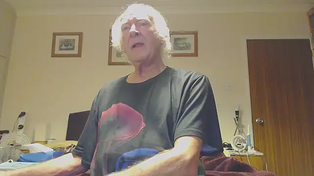 WaverlyKernow online show from January 11, 2025, 4:16 am