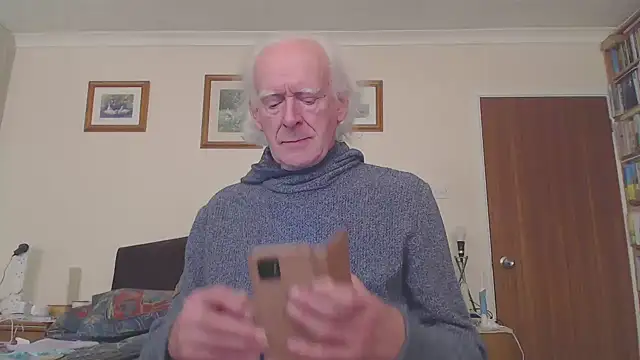 WaverlyKernow online show from March 4, 2025, 3:48 pm