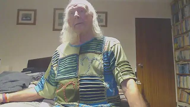 WaverlyKernow online show from March 5, 2026, 5:53 pm