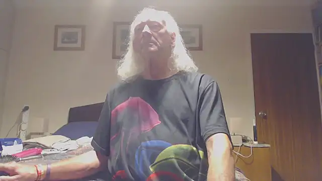 WaverlyKernow online show from April 7, 2026, 6:52 pm