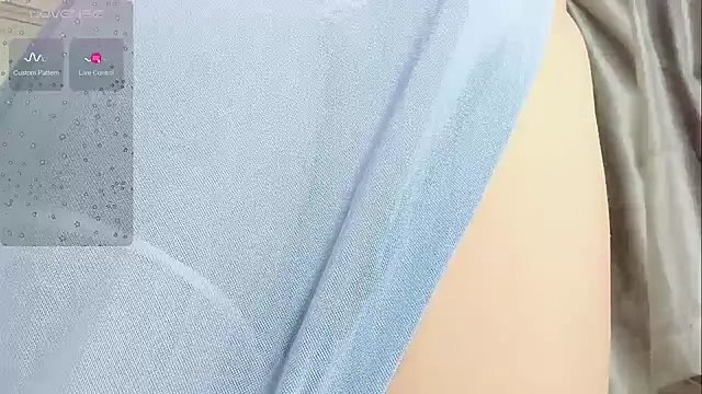 Ti amo UU online show from December 18, 2024, 1:12 pm