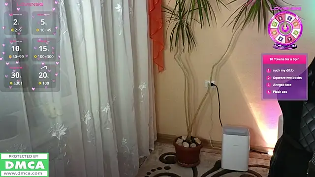 mag1c eyes1 online show from October 31, 2025, 8:10 pm