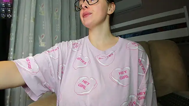 lecherous wife online show from September 11, 2025, 5:24 pm