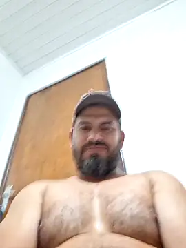 Snapshot of tolingo123 chatting on February 4, 2026, 5:08 pm tolingo123 online show from February 4, 2026, 5:08 pm