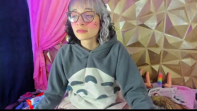 neeko princes online show from January 24, 2025, 3:13 pm