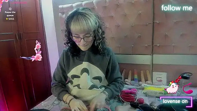 neeko princes online show from February 17, 2026, 12:12 pm