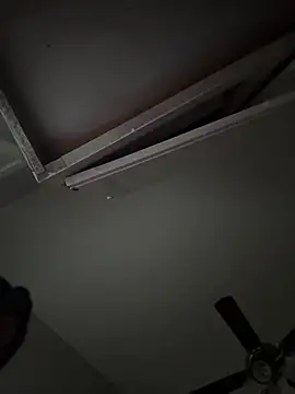 Lickplayofficial online show from April 18, 2026, 12:14 am