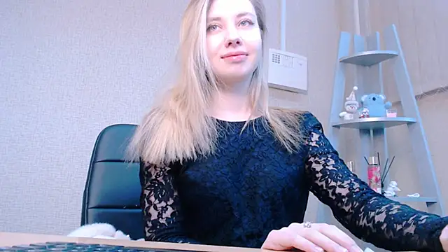 AliceFire  online show from February 26, 2025, 7:09 am