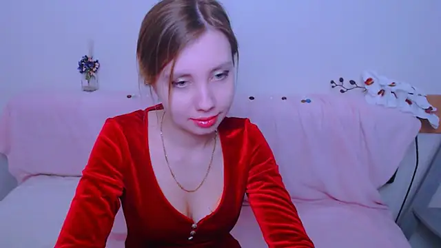 AliceFire  online show from April 21, 2026, 10:43 am