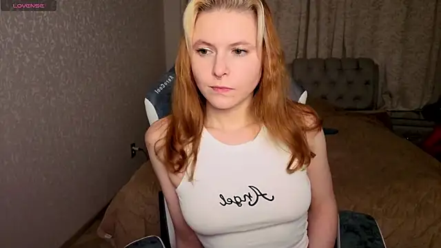 rocky foxy online show from October 16, 2025, 9:16 pm