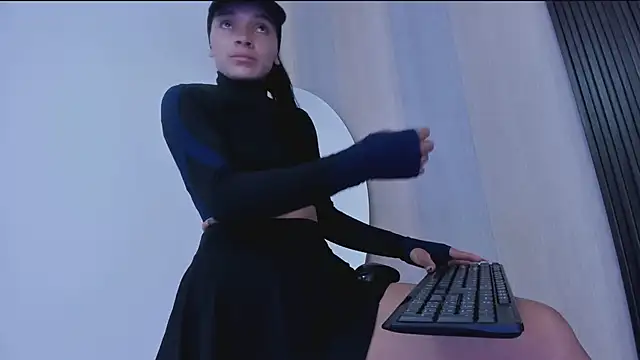  shantal smith online show from March 7, 2025, 4:22 pm