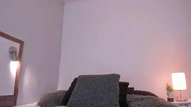 MELISSA ALVAREZ online show from January 17, 2025, 9:49 am