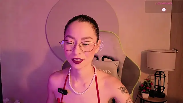 Snapshot of rosse_98_ chatting on June 20, 2026, 2:20 pm rosse 98 online show from June 20, 2026, 2:20 pm