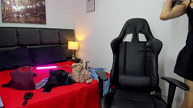 Megan Miles02 online show from March 7, 2025, 8:00 pm