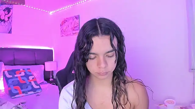 Megan Miles02 online show from November 13, 2025, 8:19 pm