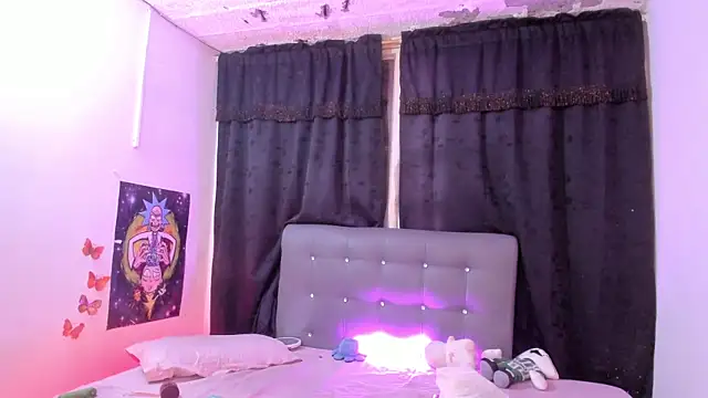 Megan Miles02 online show from July 19, 2026, 3:32 am