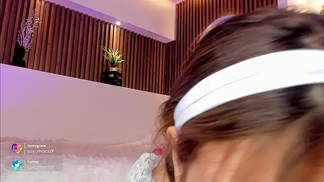 lilith gray9 online show from February 15, 2025, 9:16 am