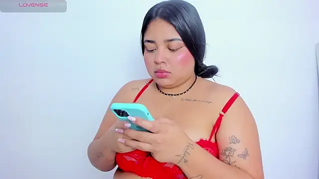 Emily cooper20 online show from January 15, 2025, 4:57 am