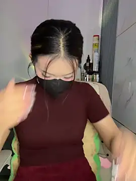 -KathySweet- online show from April 7, 2026, 4:02 am