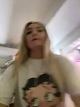 antonella87 online show from December 29, 2024, 8:58 pm