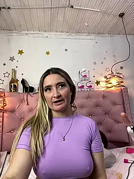 antonella87 online show from March 14, 2025, 5:48 am