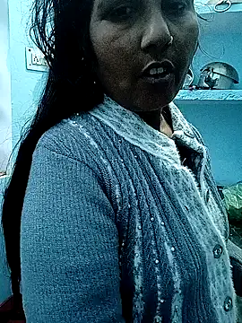 reemacouple007 online show from December 23, 2025, 6:33 am