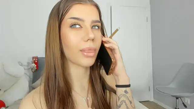 dolly ll online show from March 1, 2025, 4:44 pm