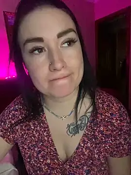 Roxana Bell online show from January 24, 2025, 12:10 pm