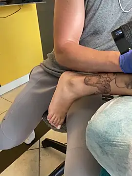 MachineDien online show from February 26, 2025, 8:22 pm