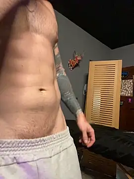 MachineDien online show from September 21, 2025, 10:00 pm