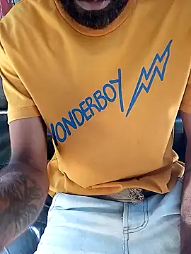 DulajThushara2468 online show from January 13, 2026, 3:56 am