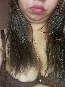 Ravina patil1 online show from February 12, 2025, 5:16 pm