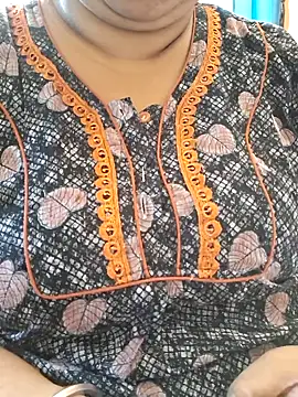 Ravina patil1 online show from October 1, 2025, 6:30 am