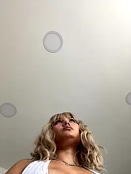 exoticcute online show from November 2, 2025, 3:36 pm