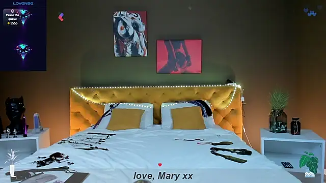 Snapshot of Mary_Xextra chatting on February 21, 2025, 1:11 am Mary Xextra online show from February 21, 2025, 1:11 am