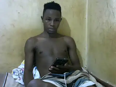 swthairydic online show from February 20, 2025, 2:46 pm