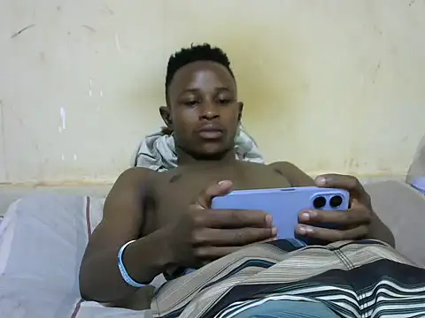 swthairydic online show from November 7, 2025, 9:15 pm