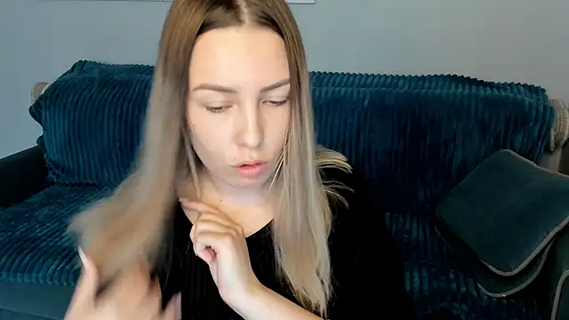 Mia shy1 online show from January 24, 2025, 10:53 am