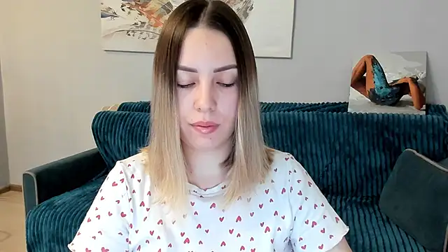 Mia shy1 online show from March 18, 2025, 6:25 am