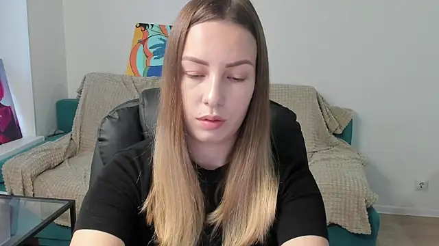 Mia shy1 online show from November 28, 2025, 6:27 am