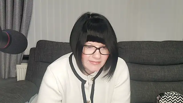 SquirtingIrishShannon online show from January 15, 2025, 5:05 pm