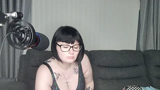 SquirtingIrishShannon online show from January 20, 2025, 9:53 pm