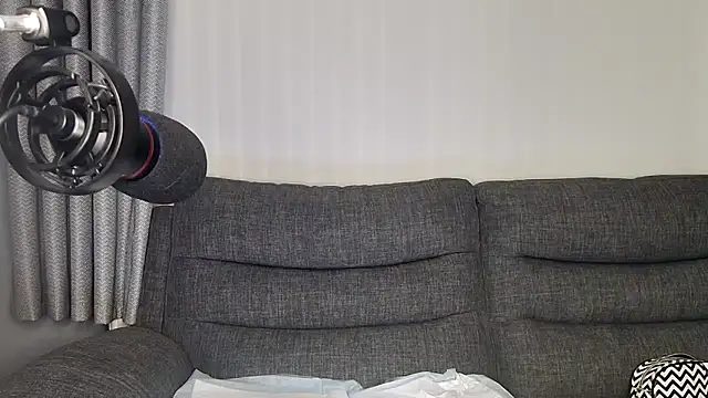 SquirtingIrishShannon online show from February 4, 2025, 6:27 pm