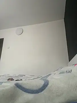 MikyVesela online show from February 17, 2026, 8:33 am