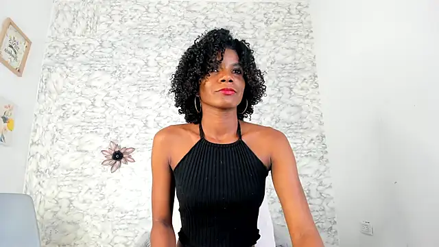 Snapshot of Canhela1 chatting on March 15, 2025, 5:52 am Canhela1 online show from March 15, 2025, 5:52 am