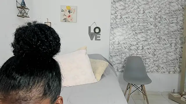 Snapshot of Canhela1 chatting on January 8, 2026, 2:58 am Canhela1 online show from January 8, 2026, 2:58 am