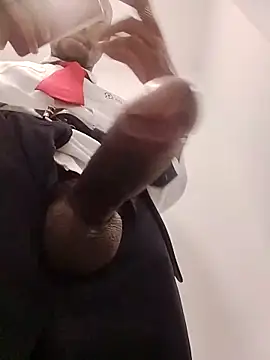 moro28vergon online show from December 23, 2025, 2:09 am