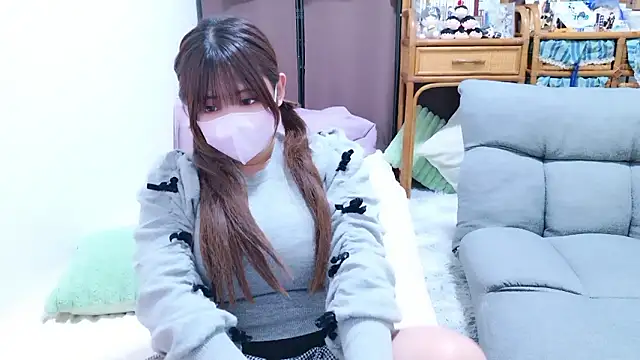 Megu Melon online show from October 27, 2025, 9:35 am