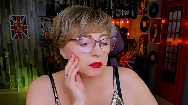 sugar vivien online show from November 3, 2025, 1:01 pm